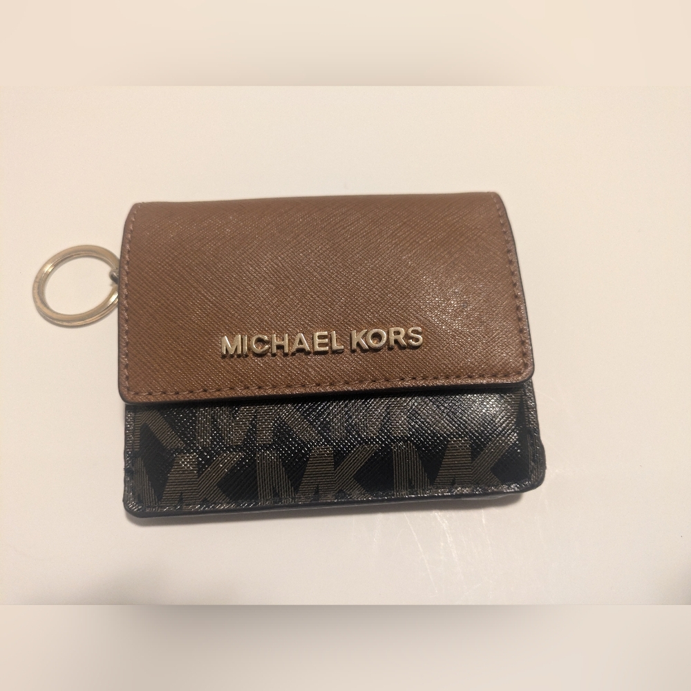 Michael Kors Tan and Black Keychain Wallet
